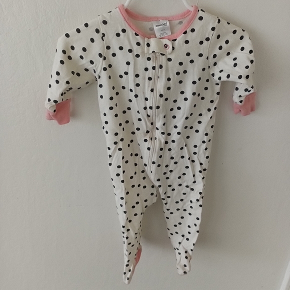 Pijamas - Picture 1 of 1